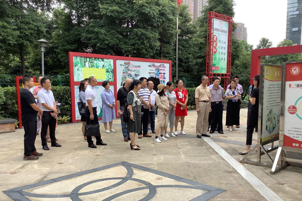 1566779915225155.jpg 05现场参观.jpg